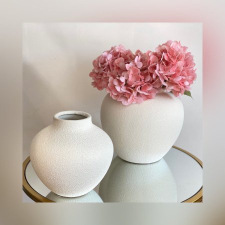 طقم فازات لون أبيض